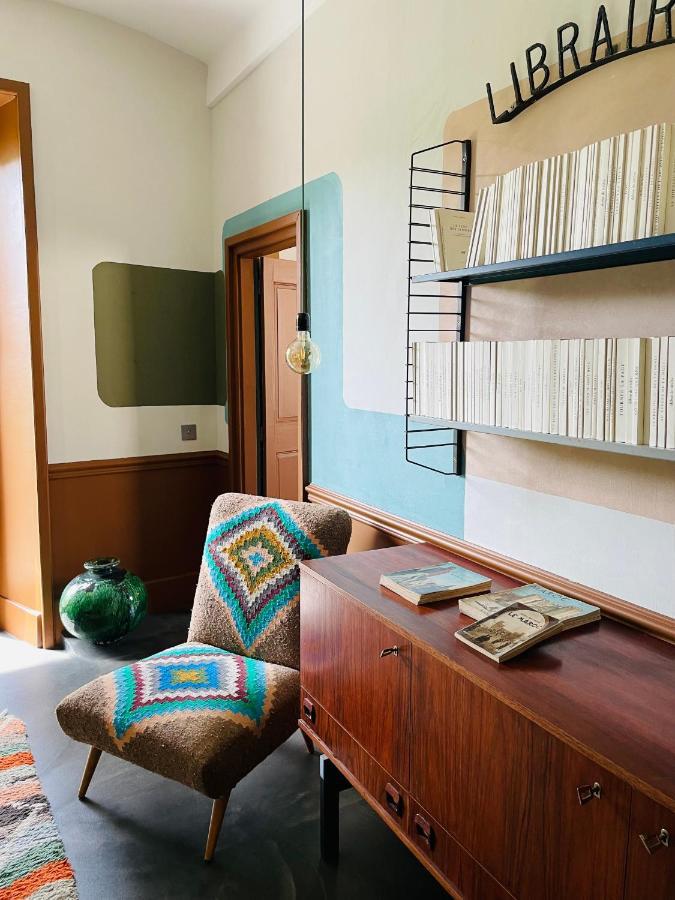 Bed and Breakfast Madame Les Vans - Chambre D'Hotes - Charme Et Design Exterior foto